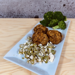 Commandez repas santé prêt à manger végétarien, boulettes de patates douces olives et feta