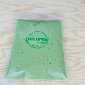 Commandez jus santé fraîchement fouetté d'avocat et citron