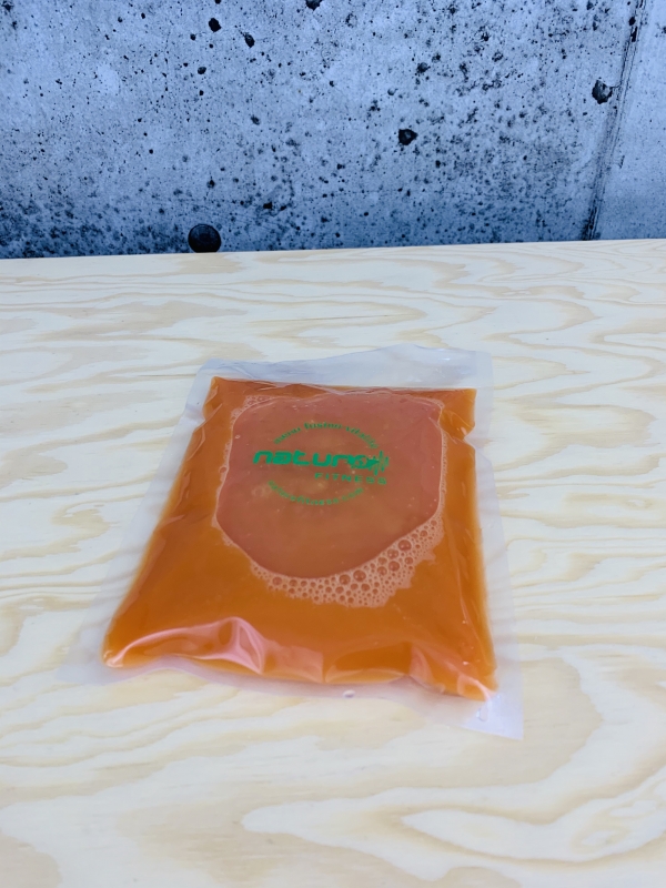 Commandez jus santé fraîchement pressé chou et carottes