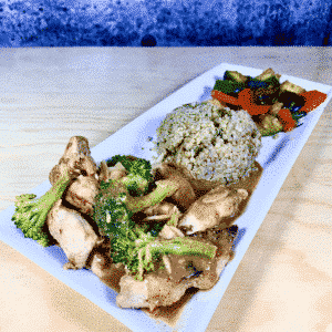 Commandez repas prêt à manger poulet biologique thailandais