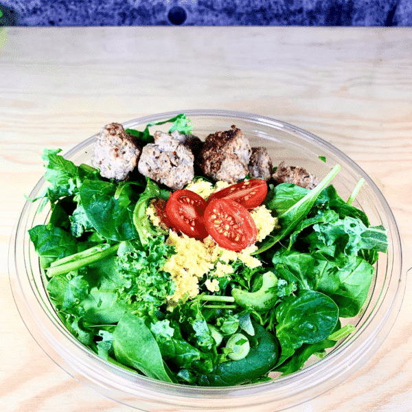 Commandez salade-repas prêt à manger aux porc et veau biologique